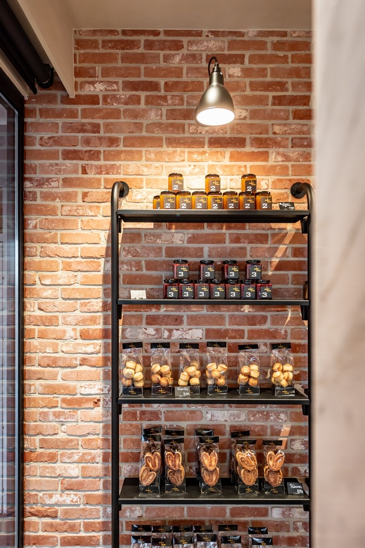 Lucas Express Bakery