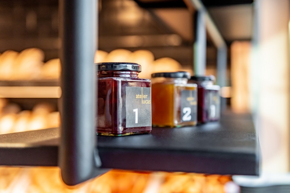 Lucas Express Bakery