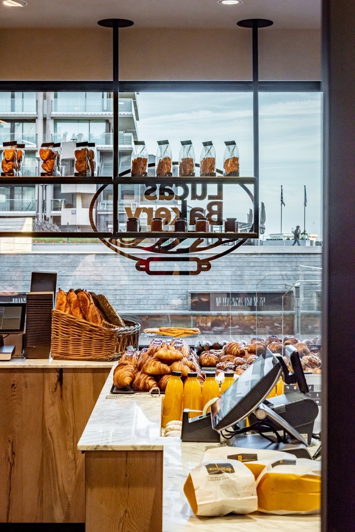 Lucas Express Bakery